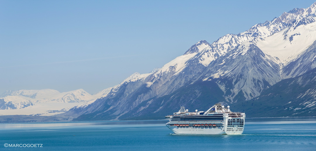 GRAND PRINCESS GLACIER BAY ALASKA 